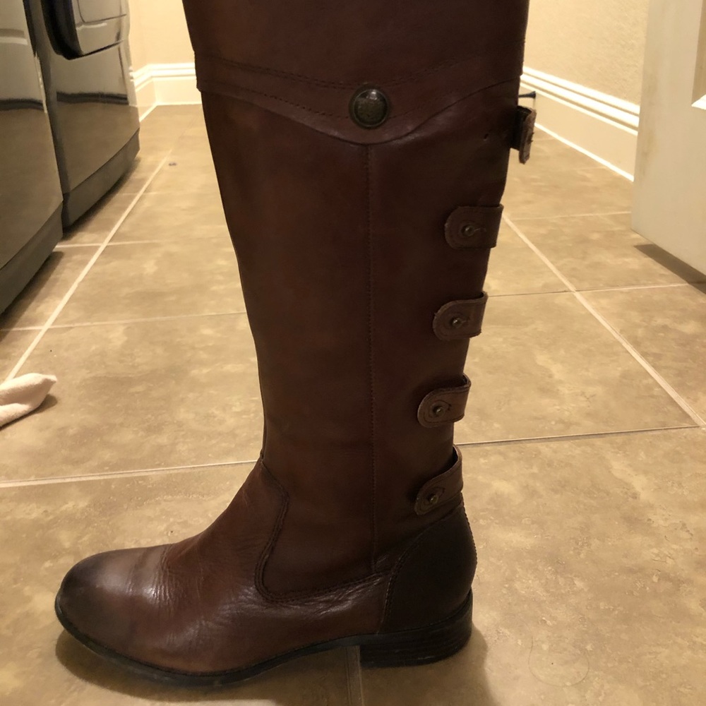 Leather boots
